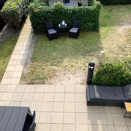 Lovely In * سكاغن